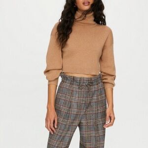 Wilfred Rebecca cropped Tan wool Knit turtleneck